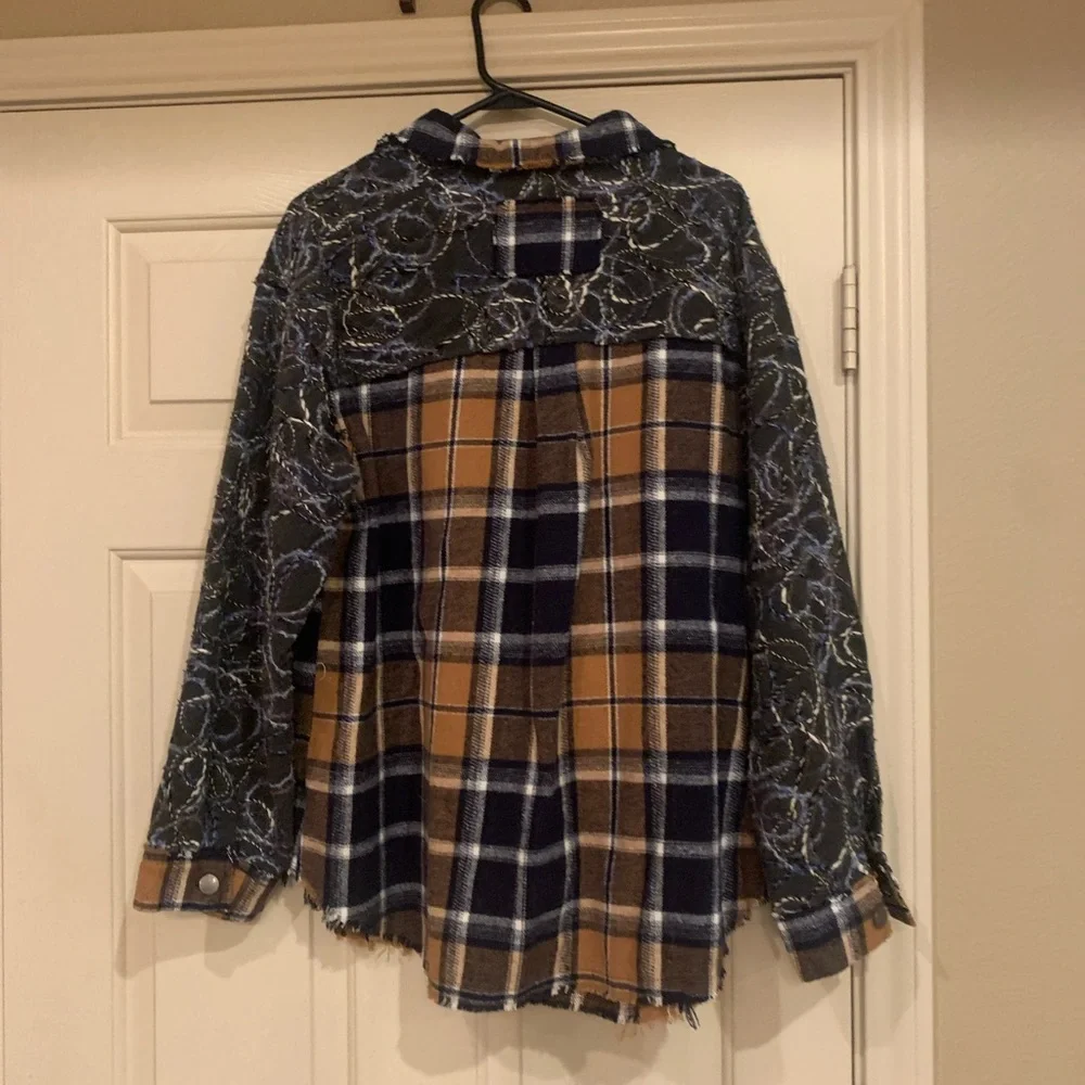 POL Blue and Brown Plaid Shirt - Picture 4 of 8